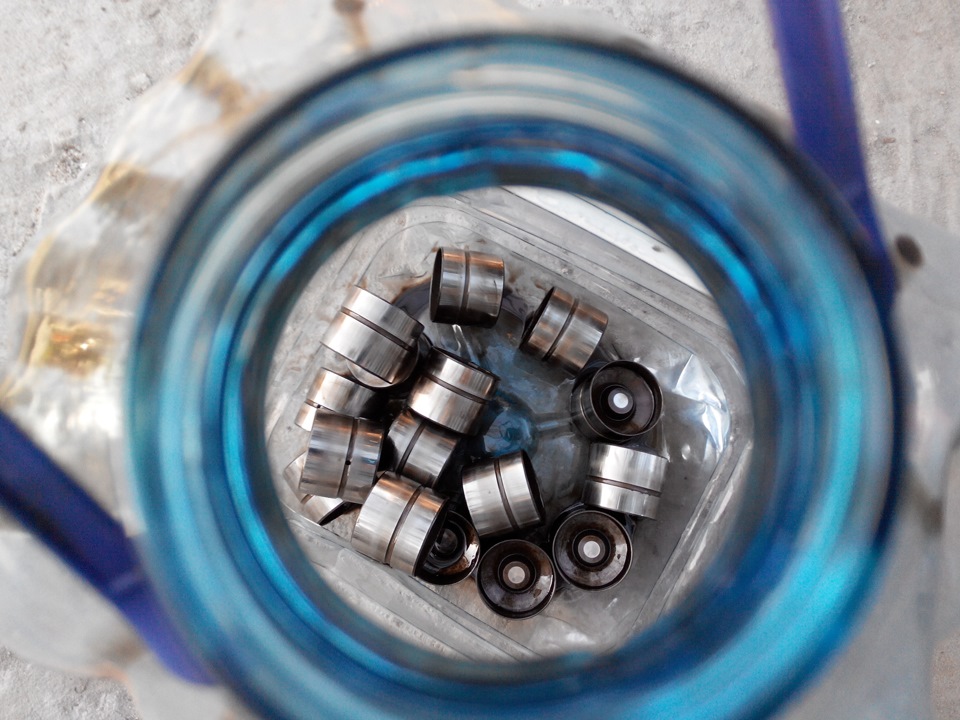 Замена сальников клапанов без снятия головки — Opel Calibra, 2 л, 1991 ...