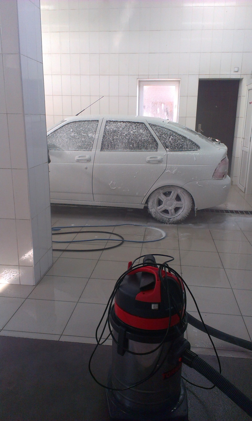 Обещанное фото на кик торусах — Lada Приора хэтчбек, 1,6 л, 2012 года ...