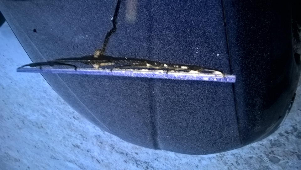 поменяла дворники на каризме — Mitsubishi Carisma, 1,6 л, 2003 года ...