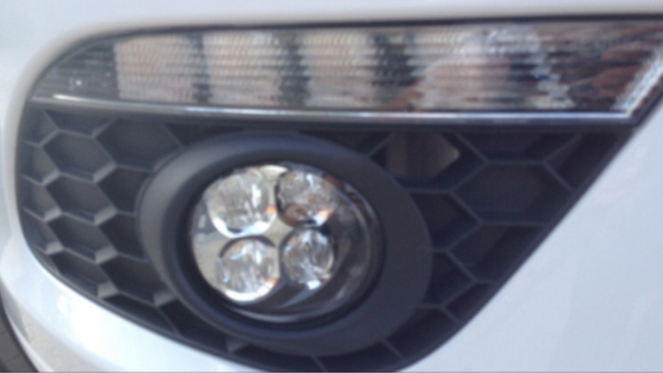 Диодные противотуманки — Audi A4 (B8), 2 л, 2008 года | аксессуары | DRIVE2