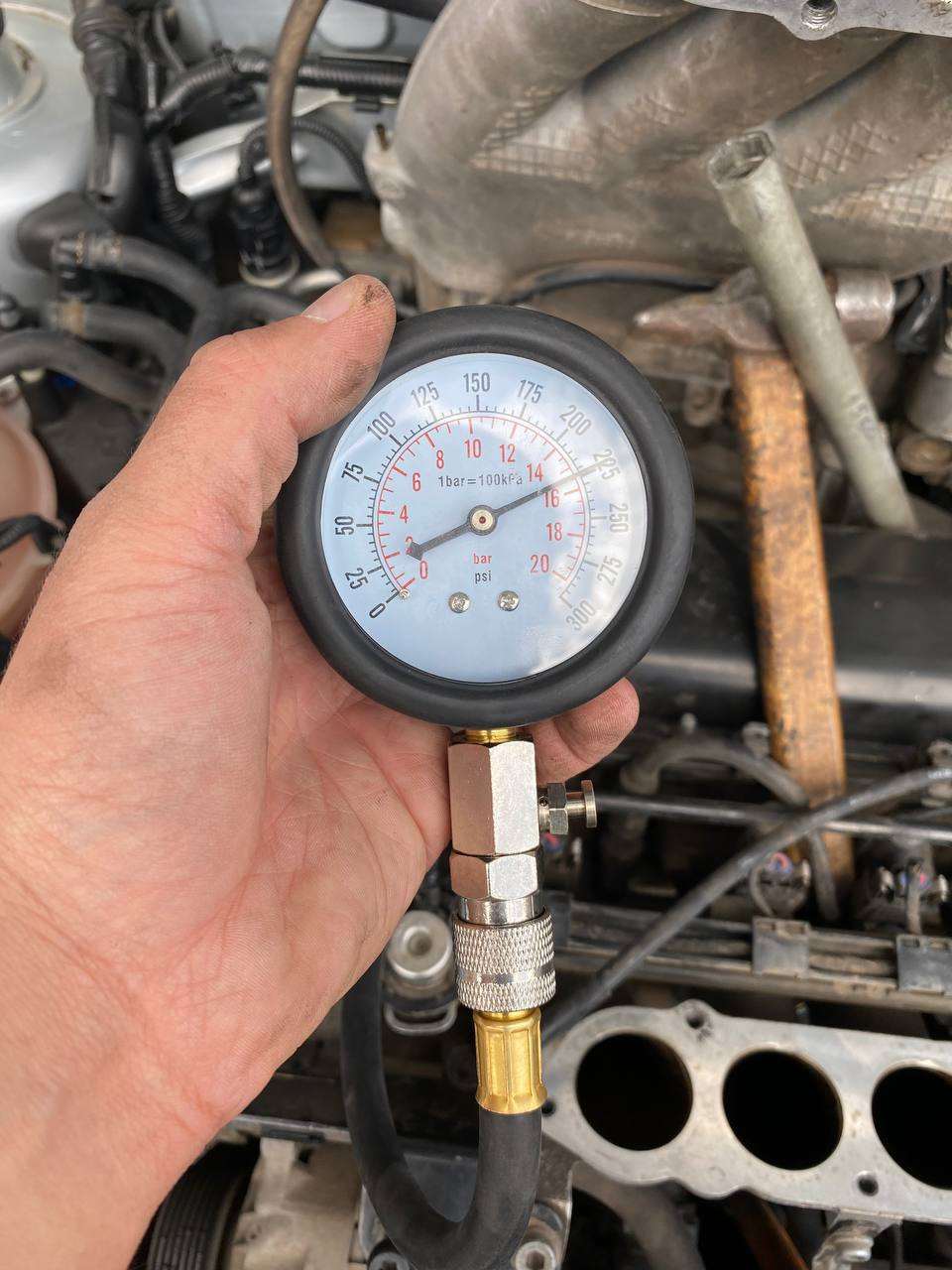 Замер компрессии Гольф 4 2.0(АРК-АЕG) — Volkswagen Golf Mk4, 2 л, 2001 ...