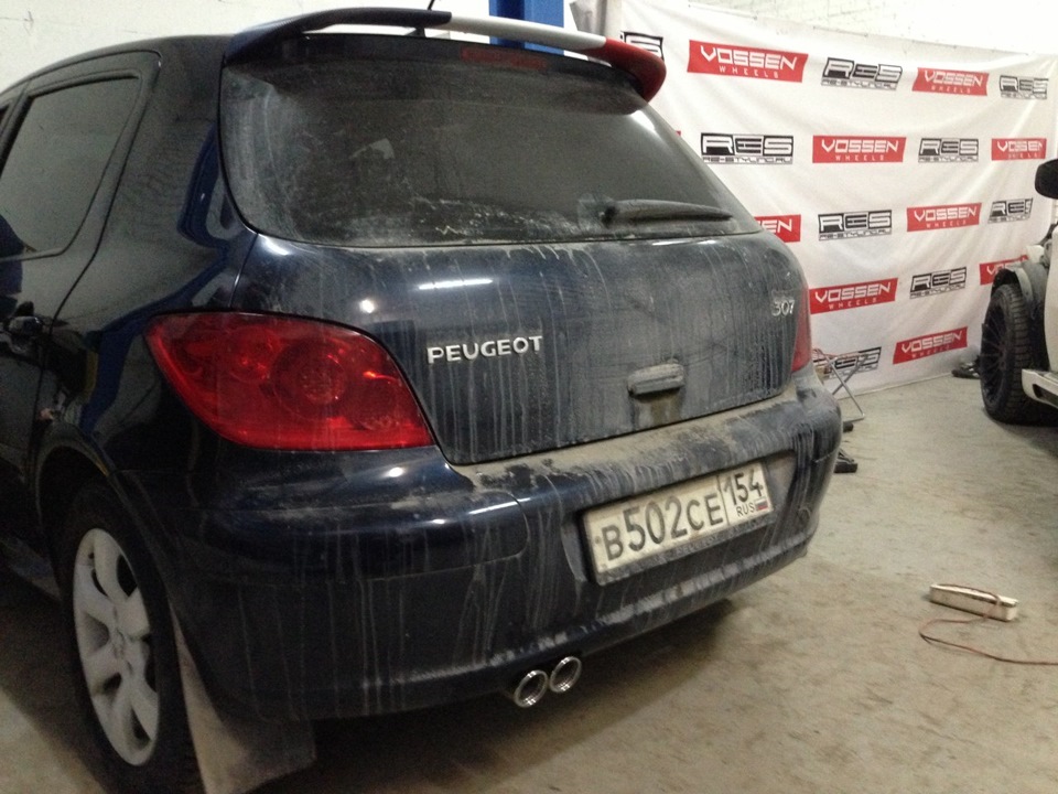 Замена глушителя — Peugeot 307, 1,6 л, 2008 года | тюнинг | DRIVE2