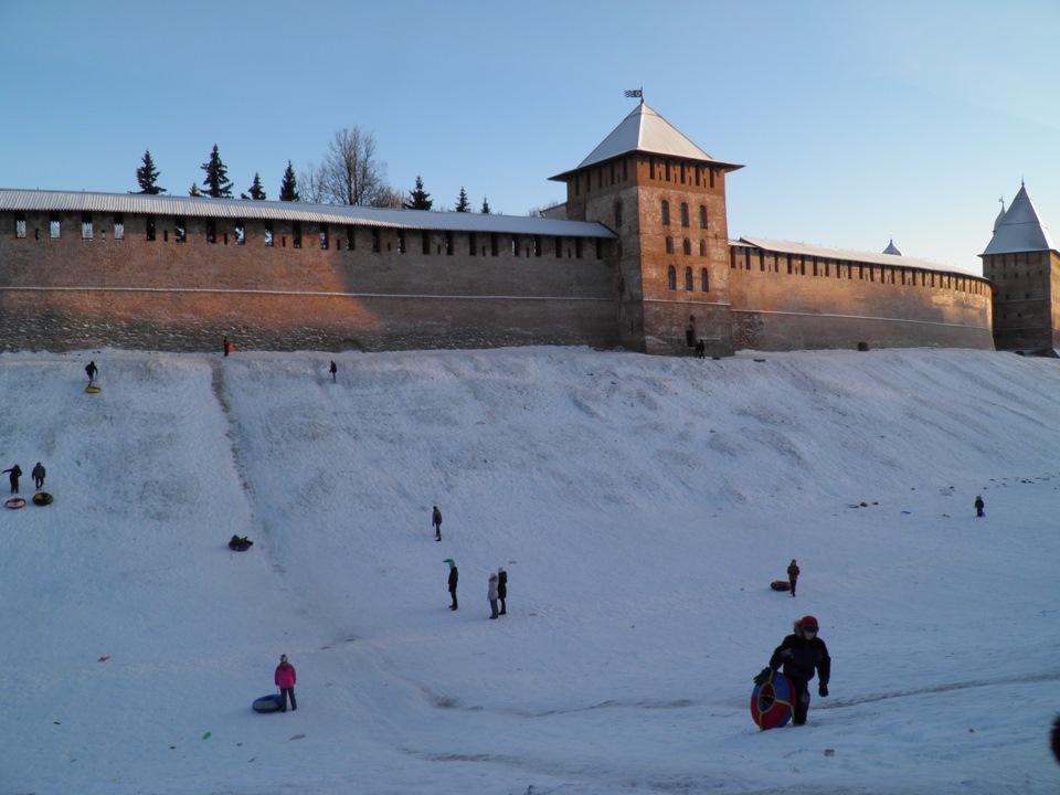 Космич в Великом Новгороде — Москвич Святогор, 2 л, 1998 года ...