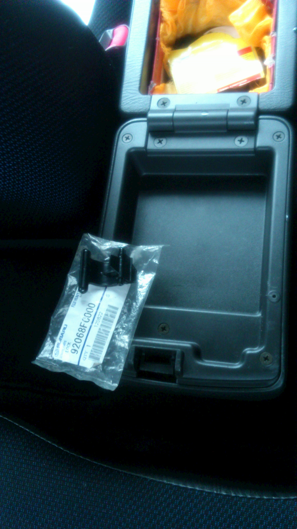 Фото в бортжурнале Subaru Impreza WRX (GC/GL). Запчасти на фото: 92068FC000