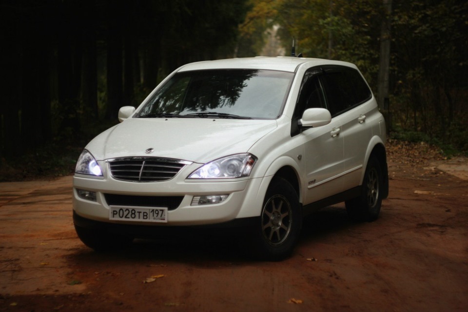 Ssangyong kyron 2011 год