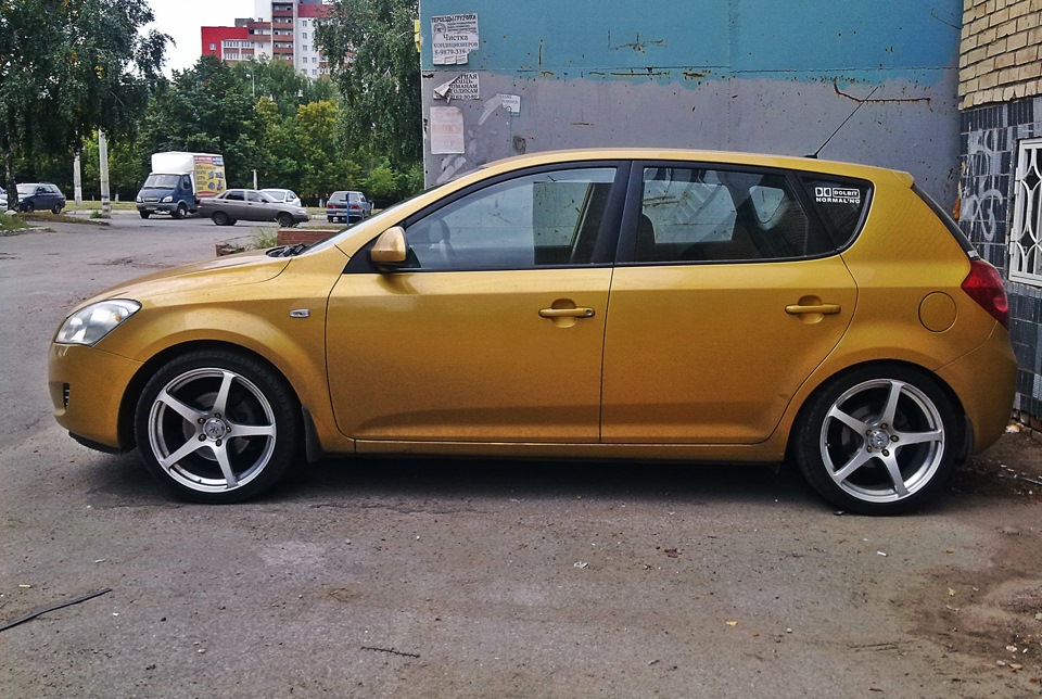 Диски 2008. R17 Kia Ceed 2007.