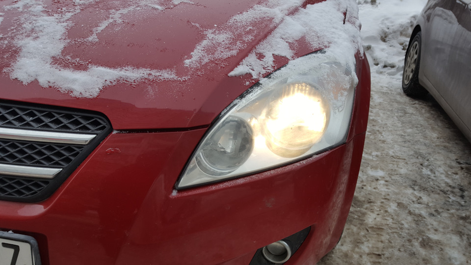 Лампочки габаритов в 1м сиде — KIA Ceed (2G), 1,6 л, 2014 года ...