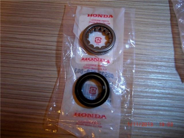 Течет верхний сальник рейки Accord 2007, как правильно менять ? Кто ...