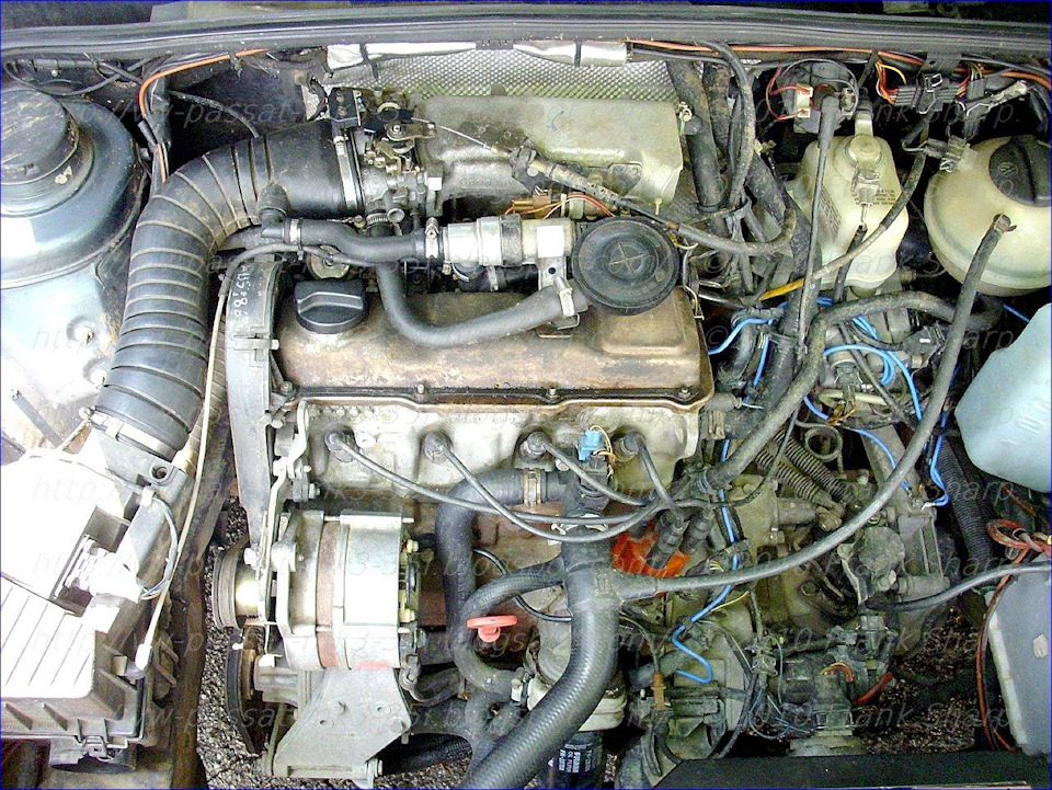 Отвод картерных газов — Volkswagen Passat B3, 1,8 л, 1988 года | своими ...