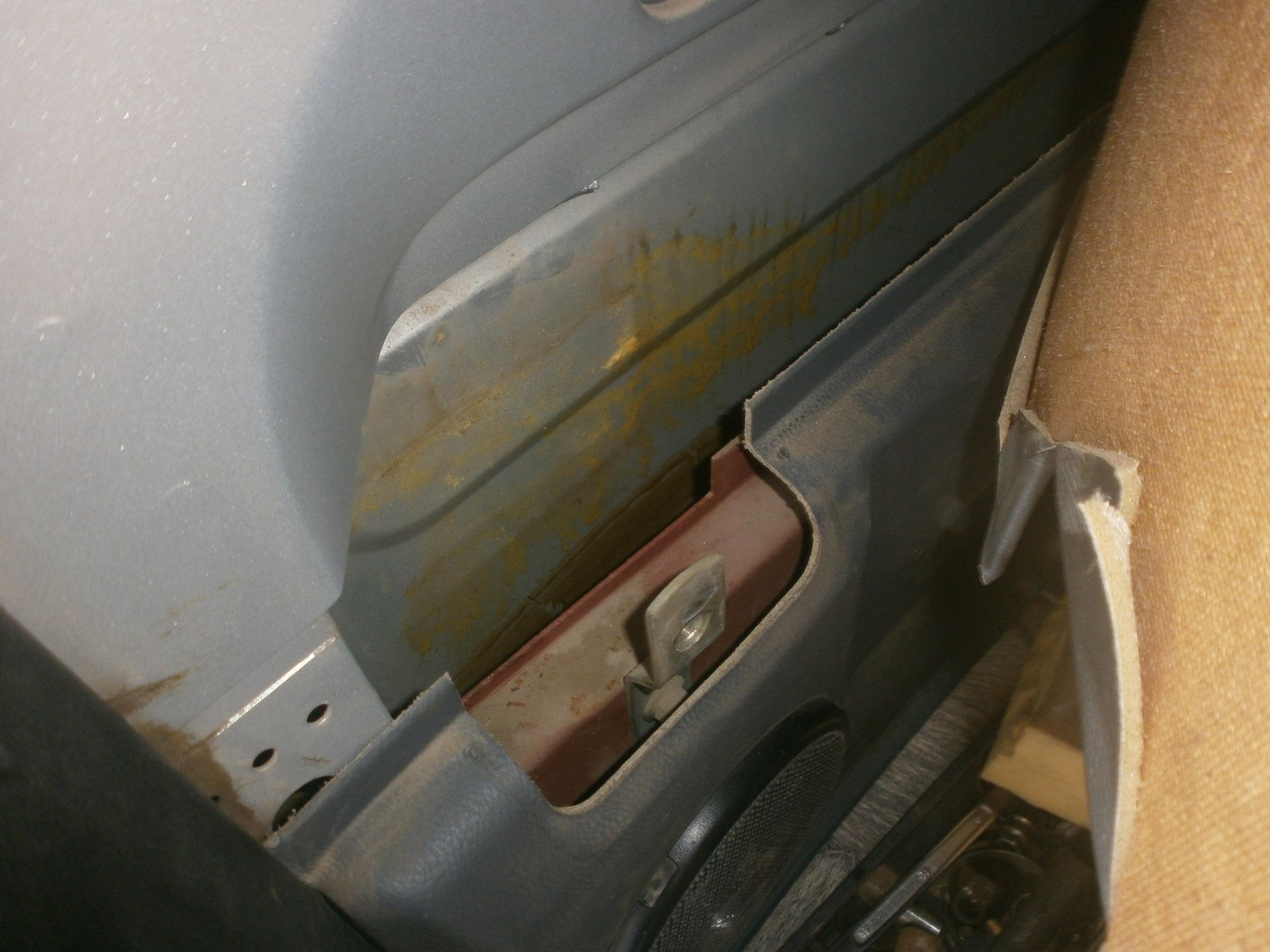 Задние ремни безопасности — ГАЗ Соболь, 2,4 л, 2007 года | своими ...