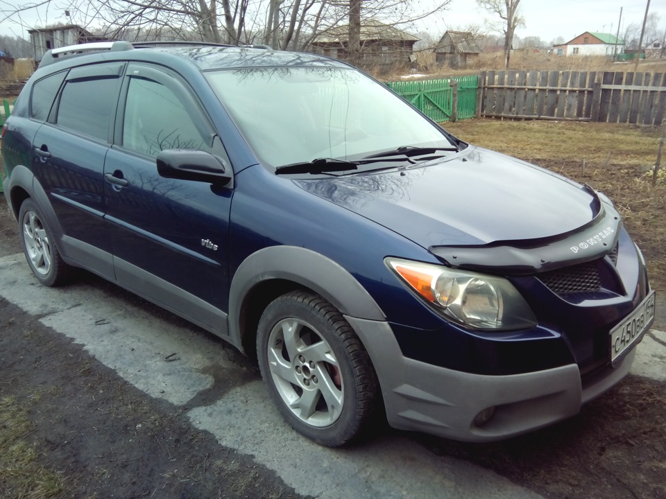 Понтиак 2002 года. Pontiac vibe 2008. Машина понтиак вайб. Понтиак 2002 года. Понтиак вайб серый.