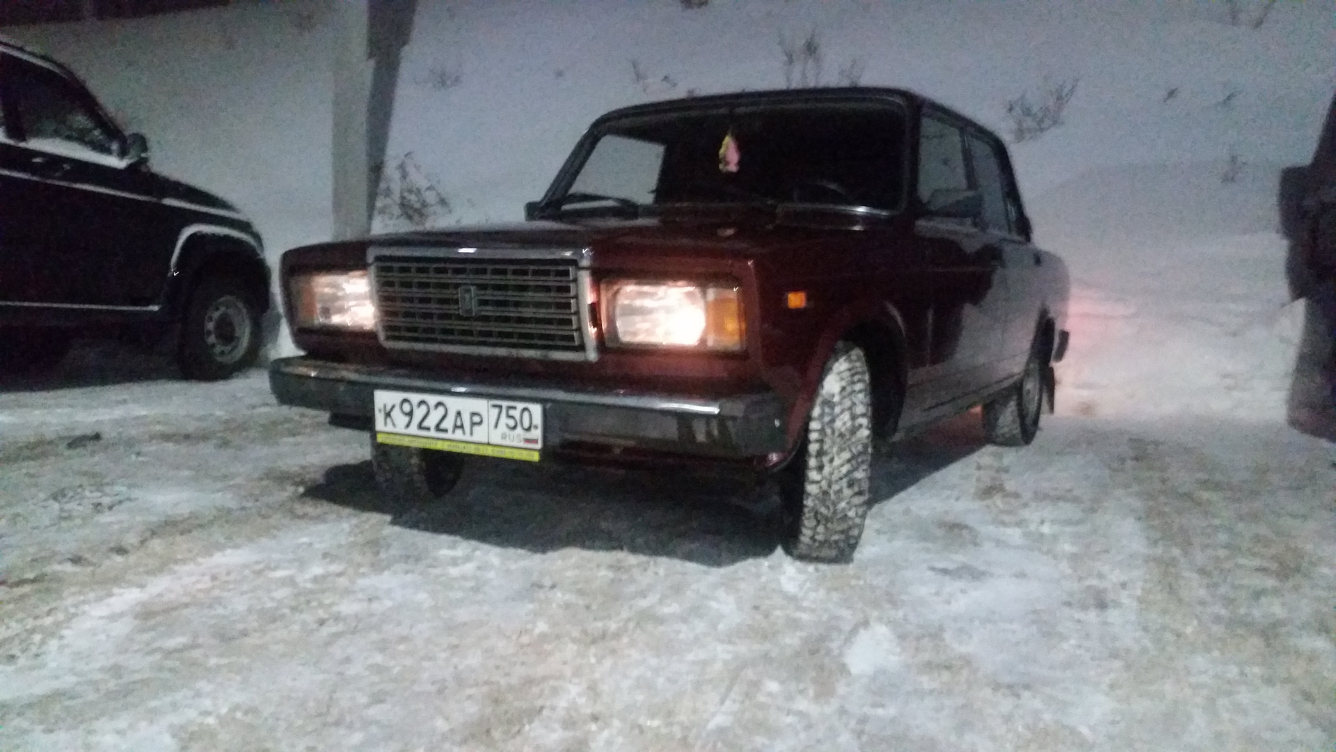 Lada 210740 1.6 бензиновый 2011 | Серебристо-красный на DRIVE2