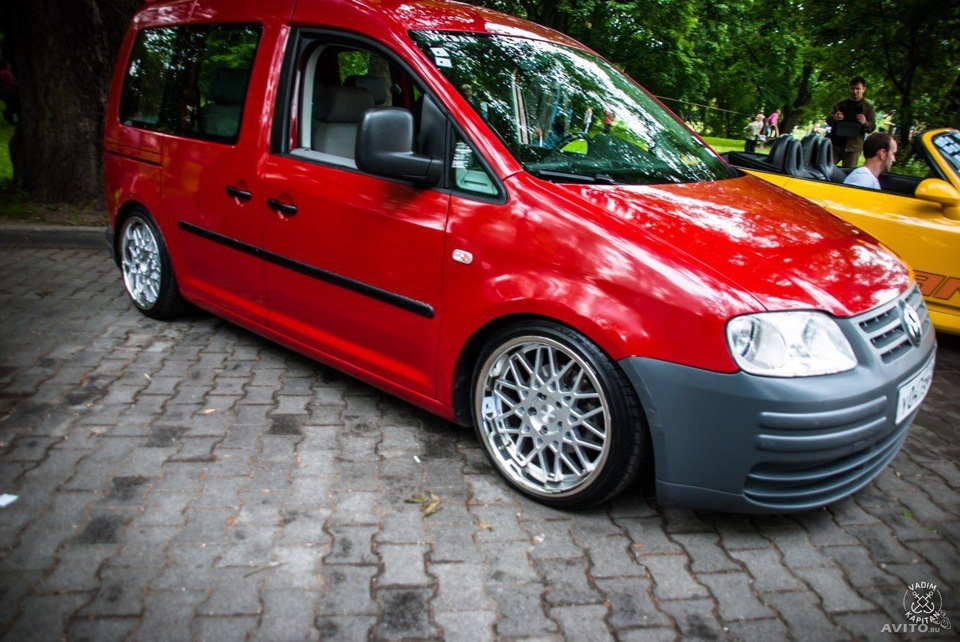 Volkswagen caddy 2007 год