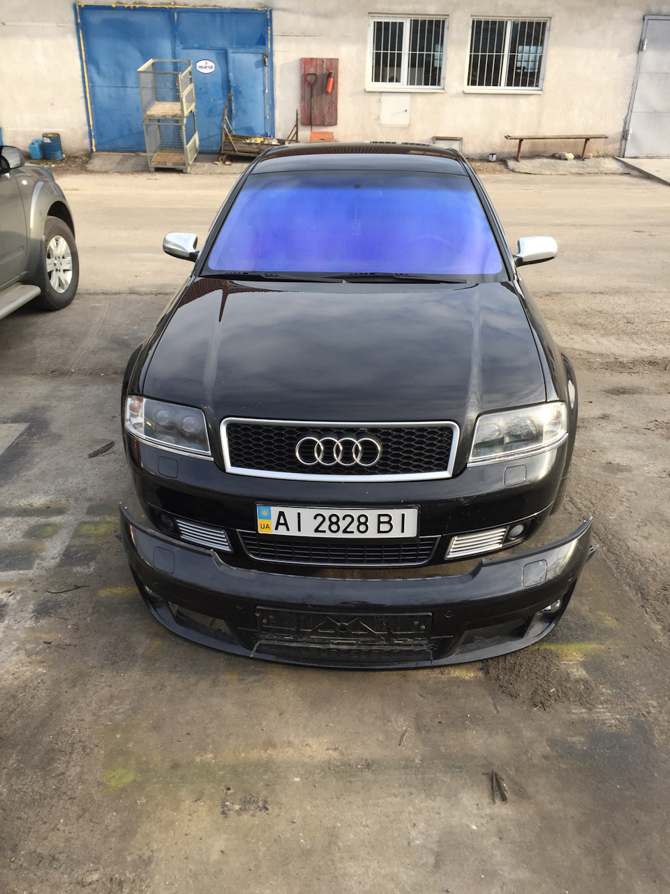 Бампер audi a6 c5