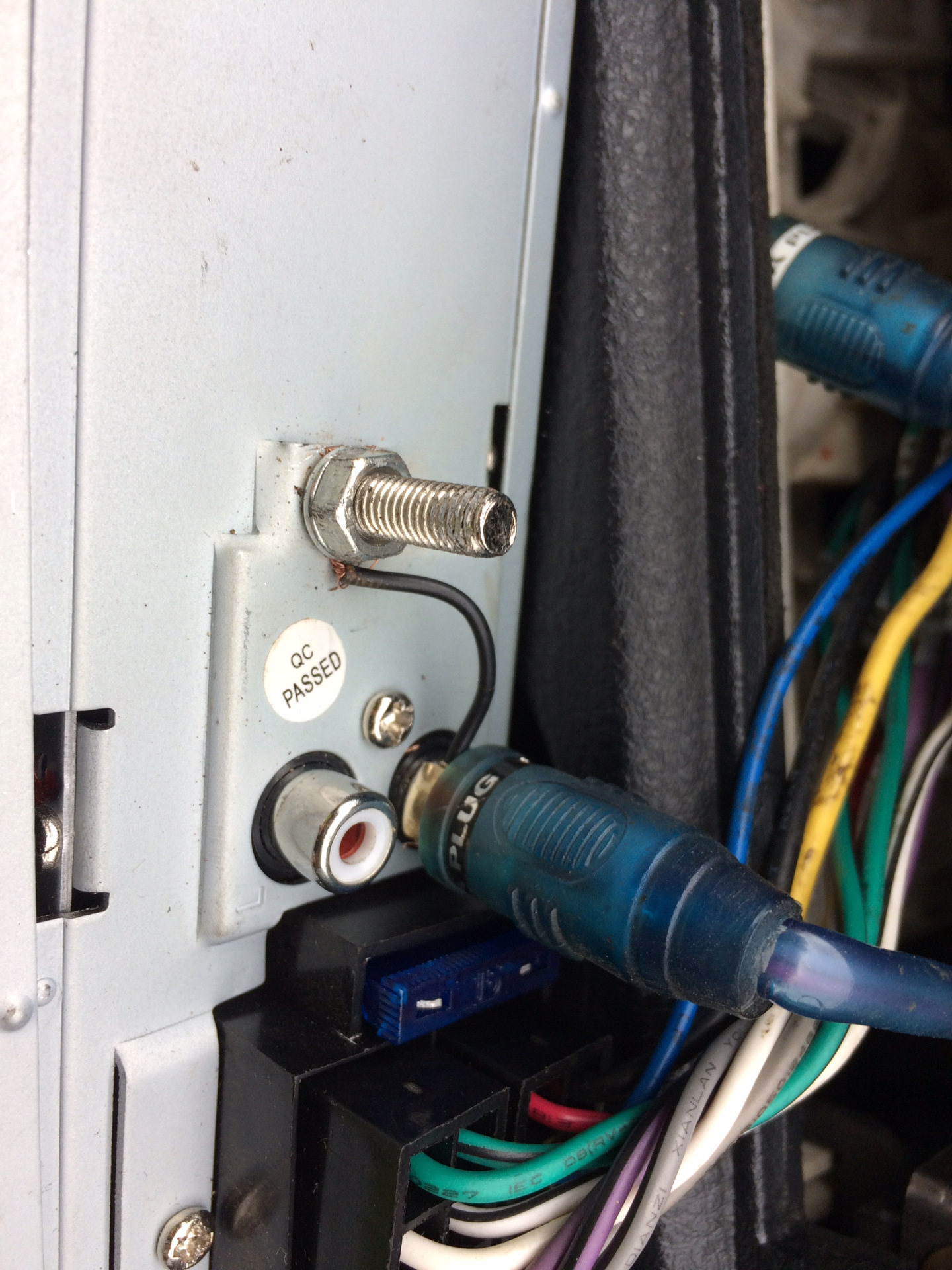 Свист в колонках, исправляем. — Mitsubishi Lancer IX, 1,6 л, 2005 года ...