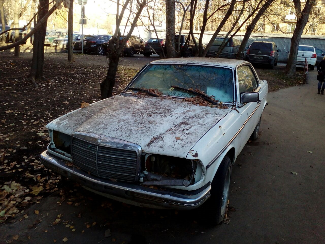 брошенные автомобили в москве