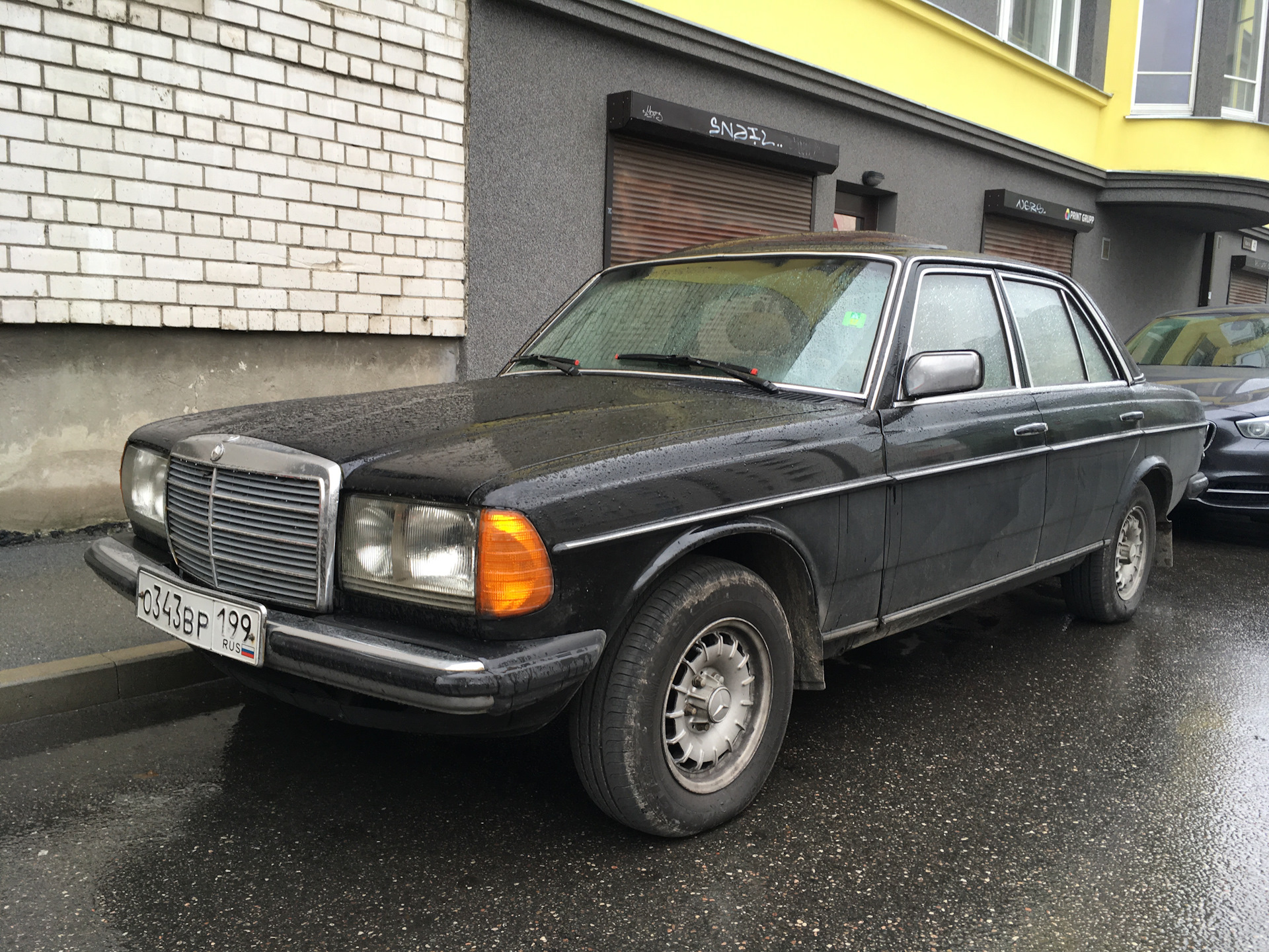 Мерседес w123 без бамперов