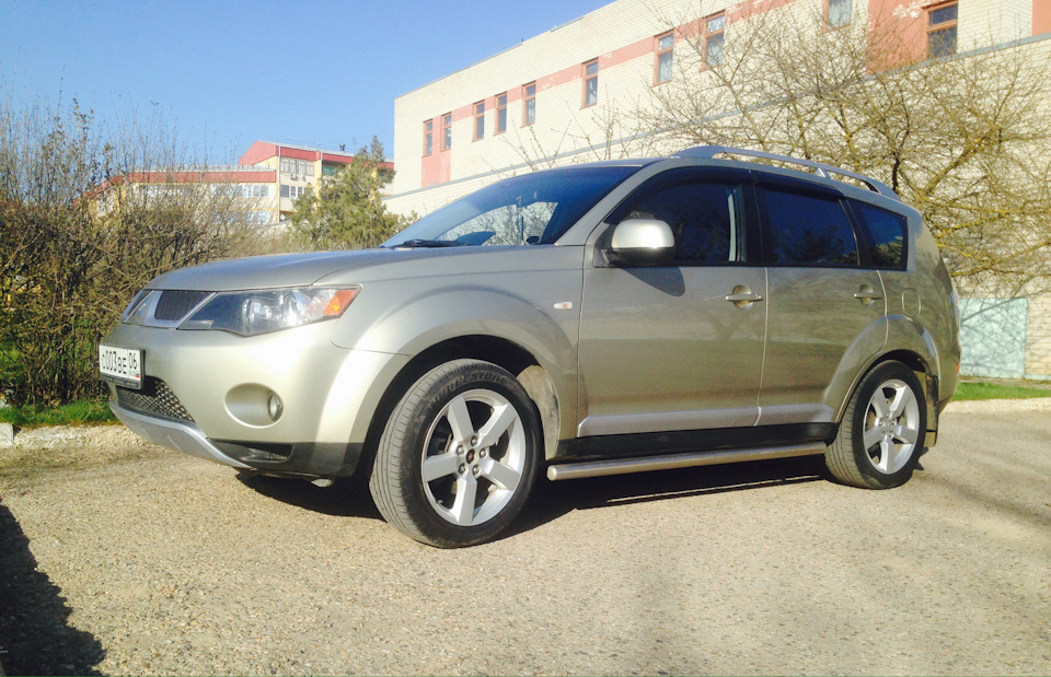 Mitsubishi outlander xl 4wd