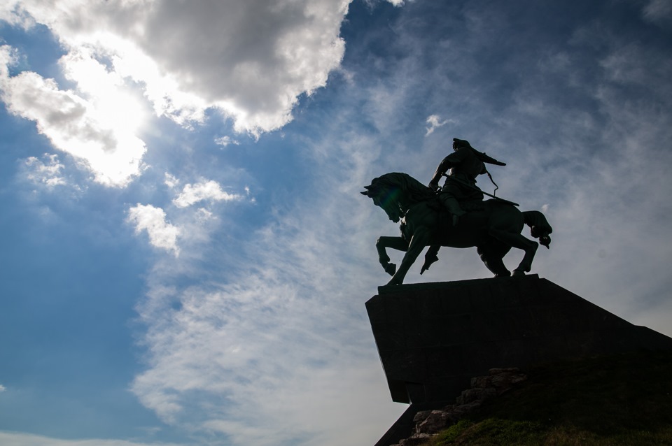 Как нарисовать памятник салавата юлаева