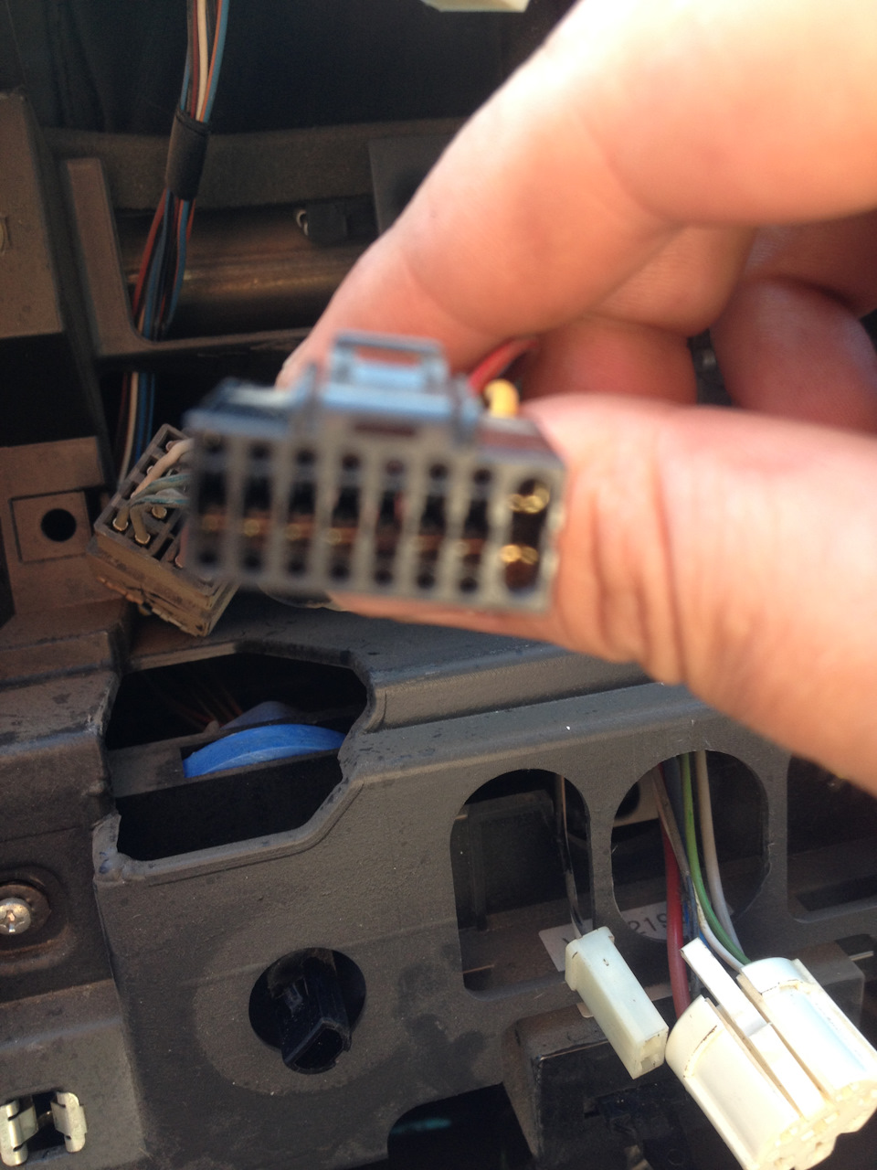 Установка штатной ММС 2190 в Lada Granta — Lada Гранта, 1,6 л, 2012 ...