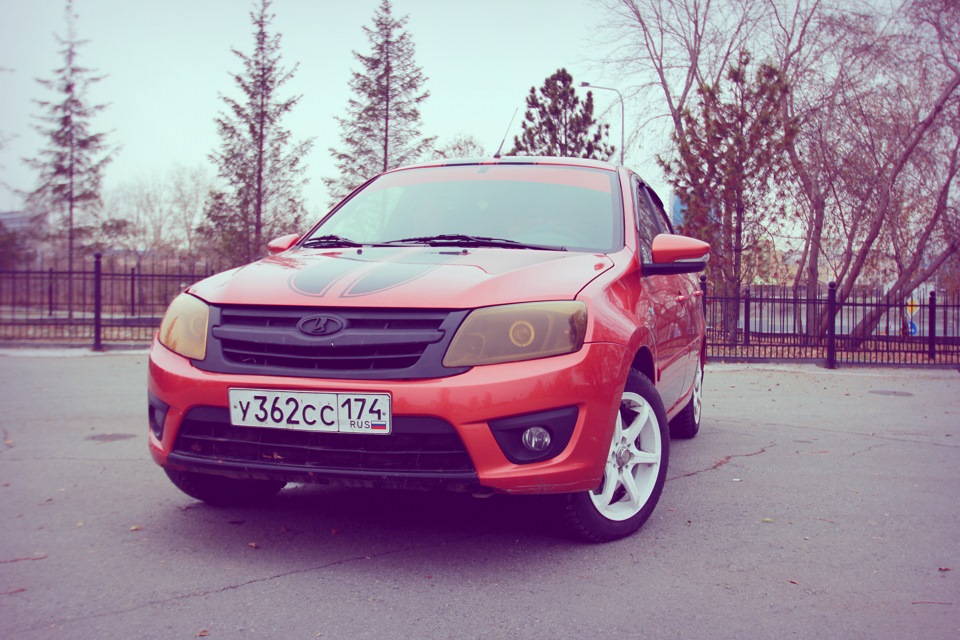 Просто фото. — Lada Гранта лифтбек, 1,6 л, 2014 года | фотография | DRIVE2