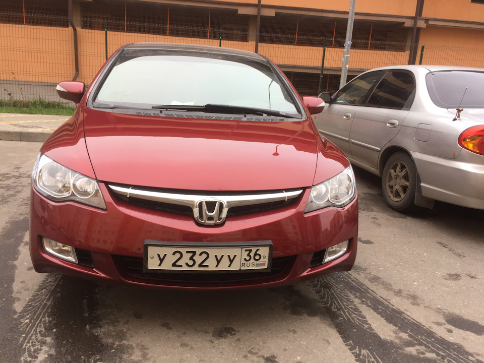 Авто в стоке — Honda Civic 4D (8G), 1,8 л, 2009 года продажа машины