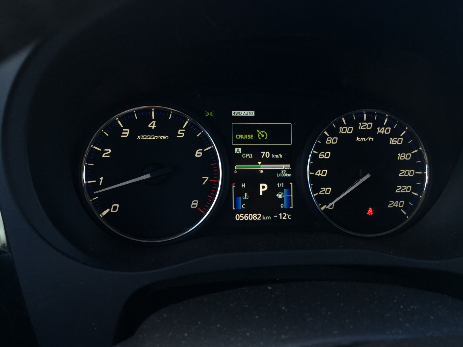 Wd0002_wd4. Табличка 2wd 4wd 4wd lock. Kia sorento 2010. Переключатель полного привода. 4wd auto.