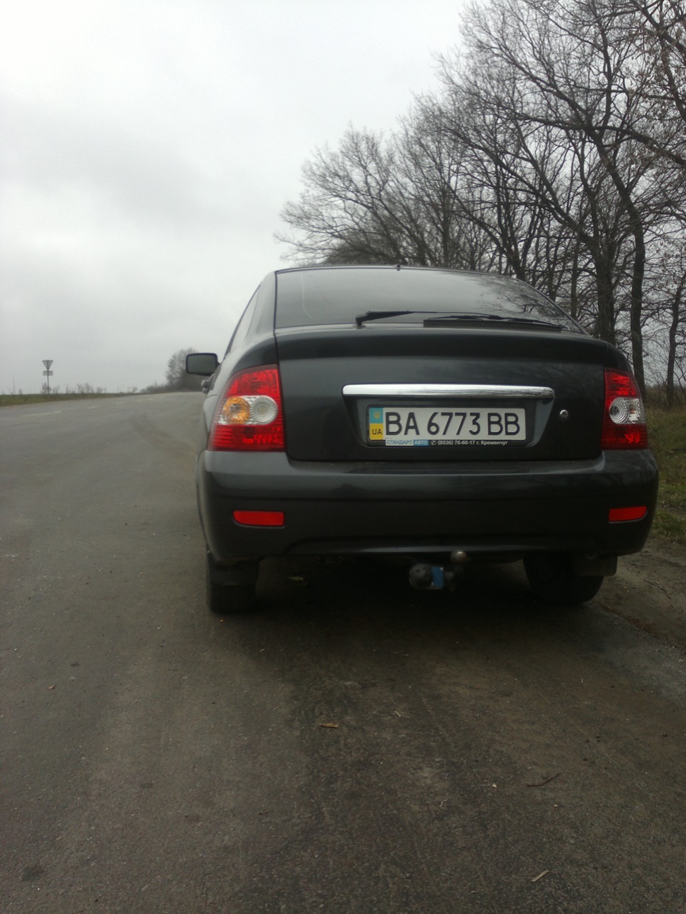 Снял шильдики с крышки багажника — LADA Приора хэтчбек, 1,6 л., 2009 ...