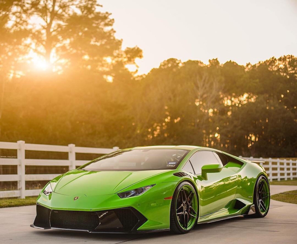 Lamborghini Huracan LP 610 4 Green