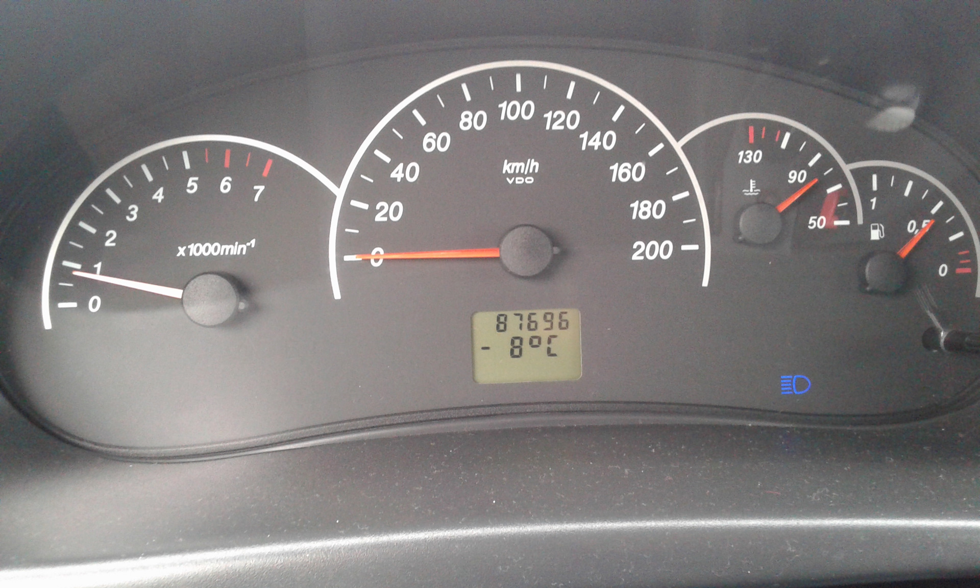 Термостат, крышка расширительного бачка — Lada Приора хэтчбек, 1,6 л ...