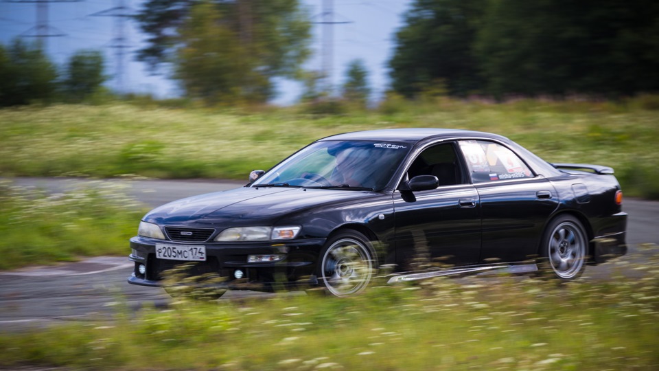 Toyota carina ed st205