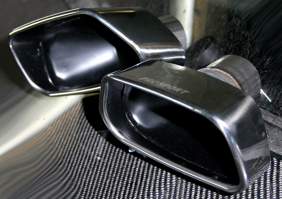 "Иерихонские трубы" — Volkswagen Golf Mk3, 1,8 л, 1993 года | тюнинг ...