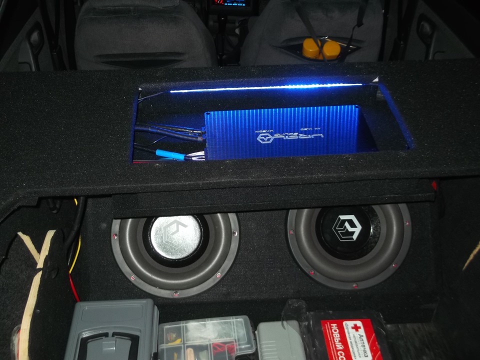 Установка URAL AS-d10.3 х2 в ЗЯ, установка полки — Lada 21124, 1,6 л ...