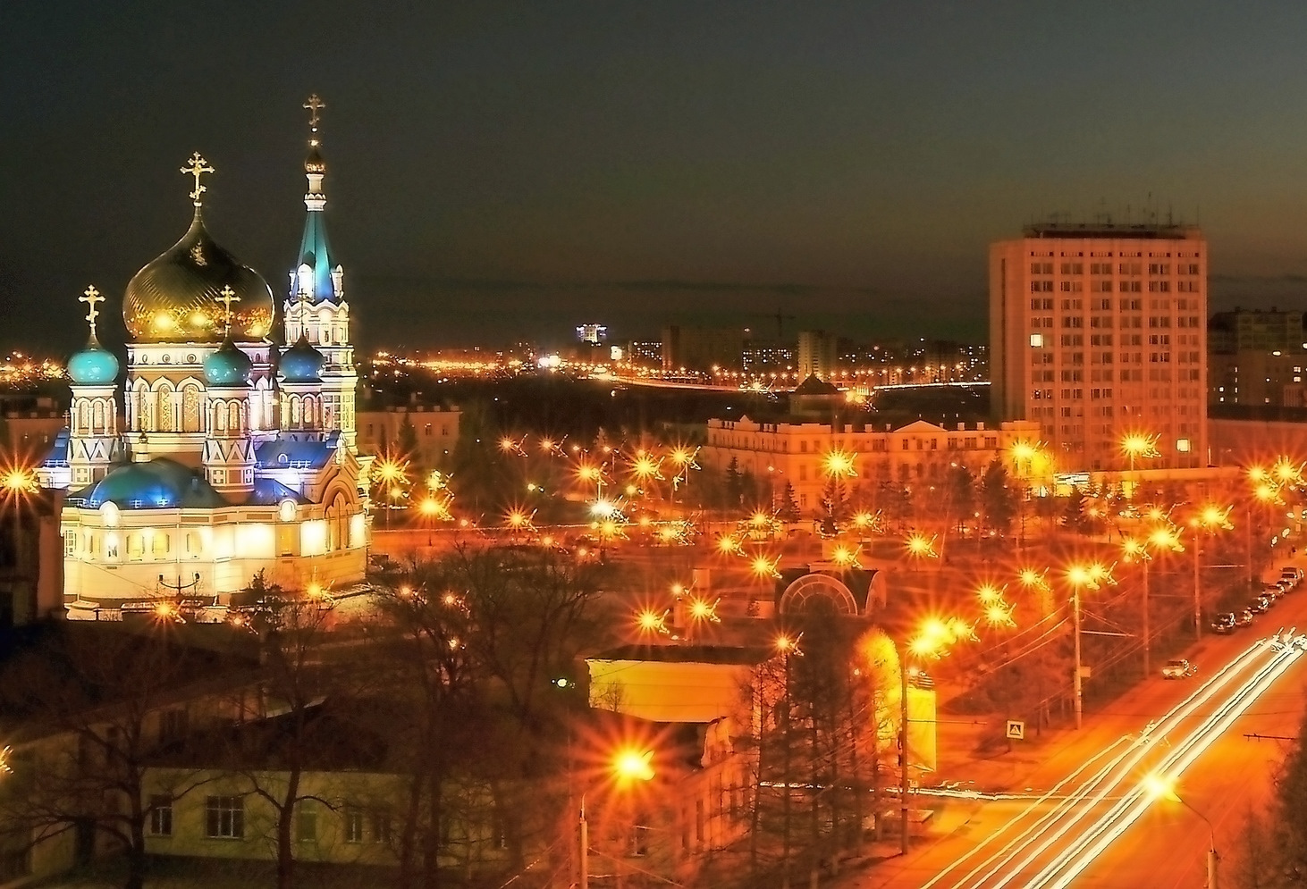 Западная сибирь город омск. Омск. Омск Соборная площадь ночью. Омск центр города. Омск центр города ночной.