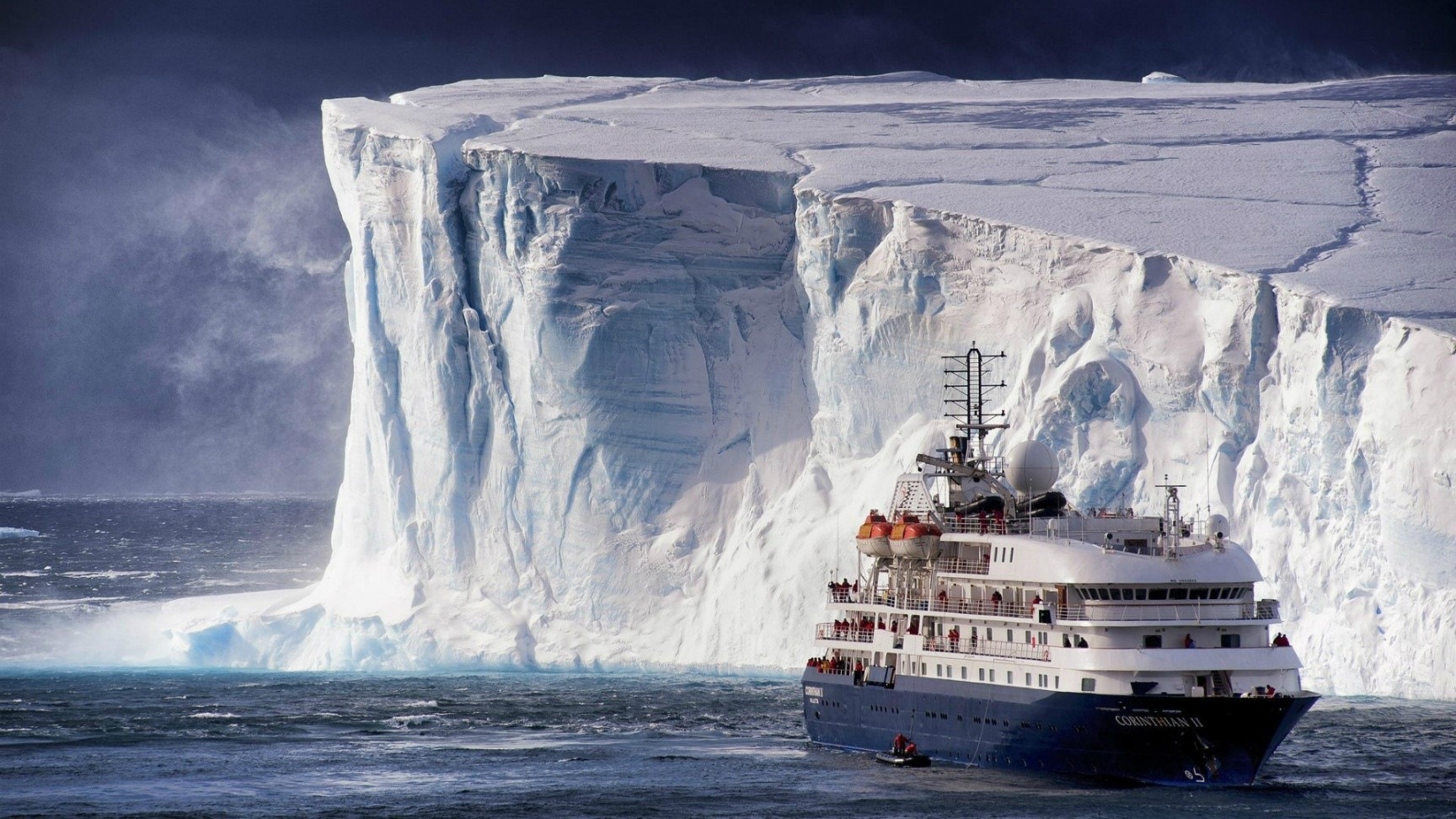 Море айсберг корабль картинки