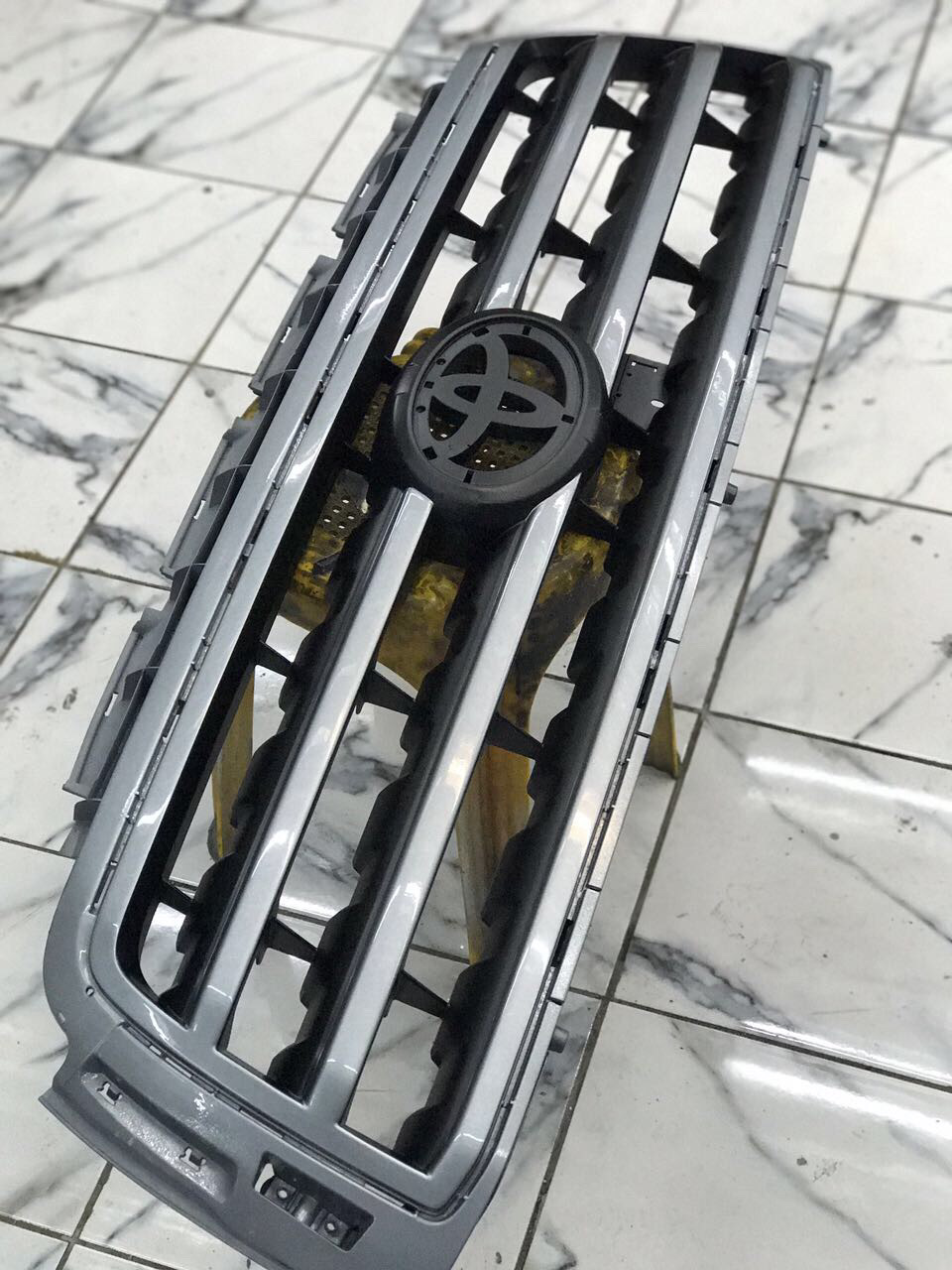 Решетка радиатора на аиртрек. Радиаторная решетка авто. Решетка бентли стайл asx. Решетка радиатора 5312833040. Сетка радиатора бентли стайл.