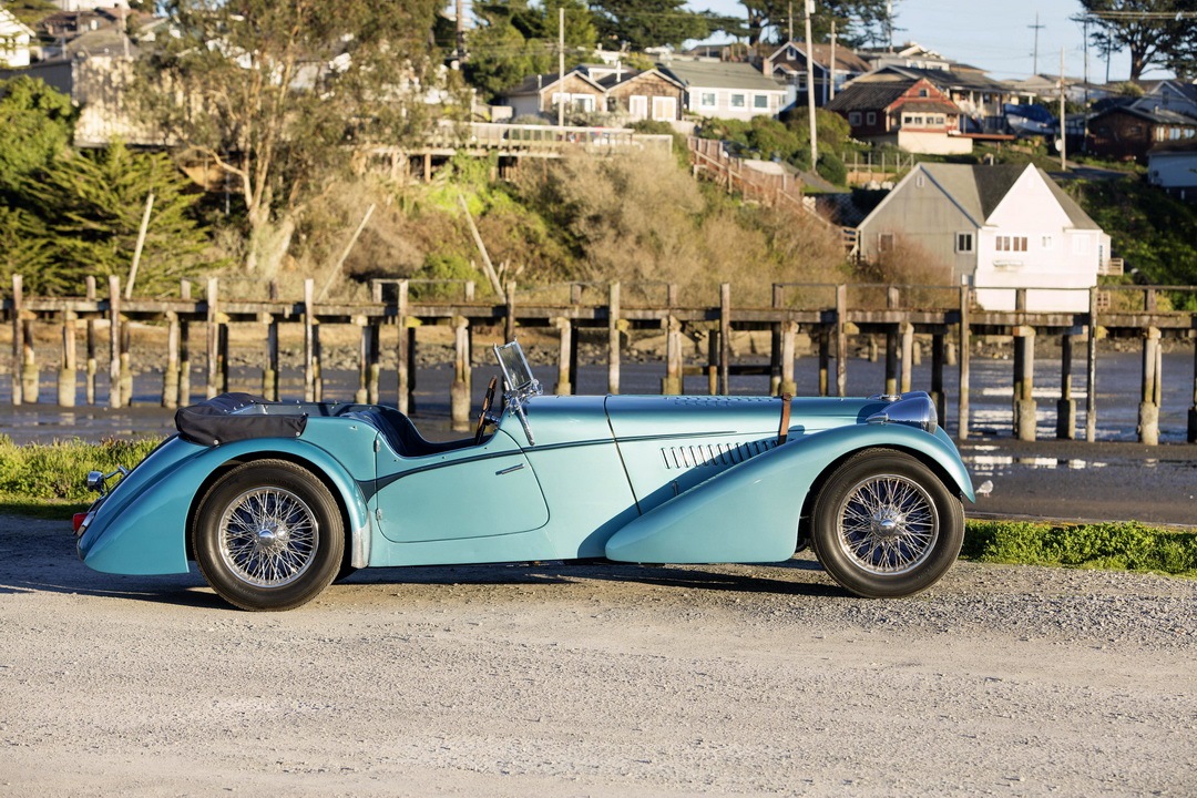 1937 Bugatti Type 57 Roadster