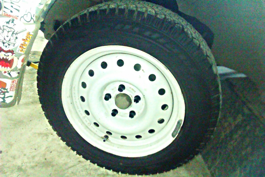 балансировка, выпрямление штампов, переобувка — ГАЗ 3110, 2,3 л, 2002 ...