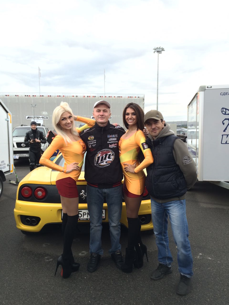 Всем смотреть на Феррари:)) — УАЗ 315195 Hunter