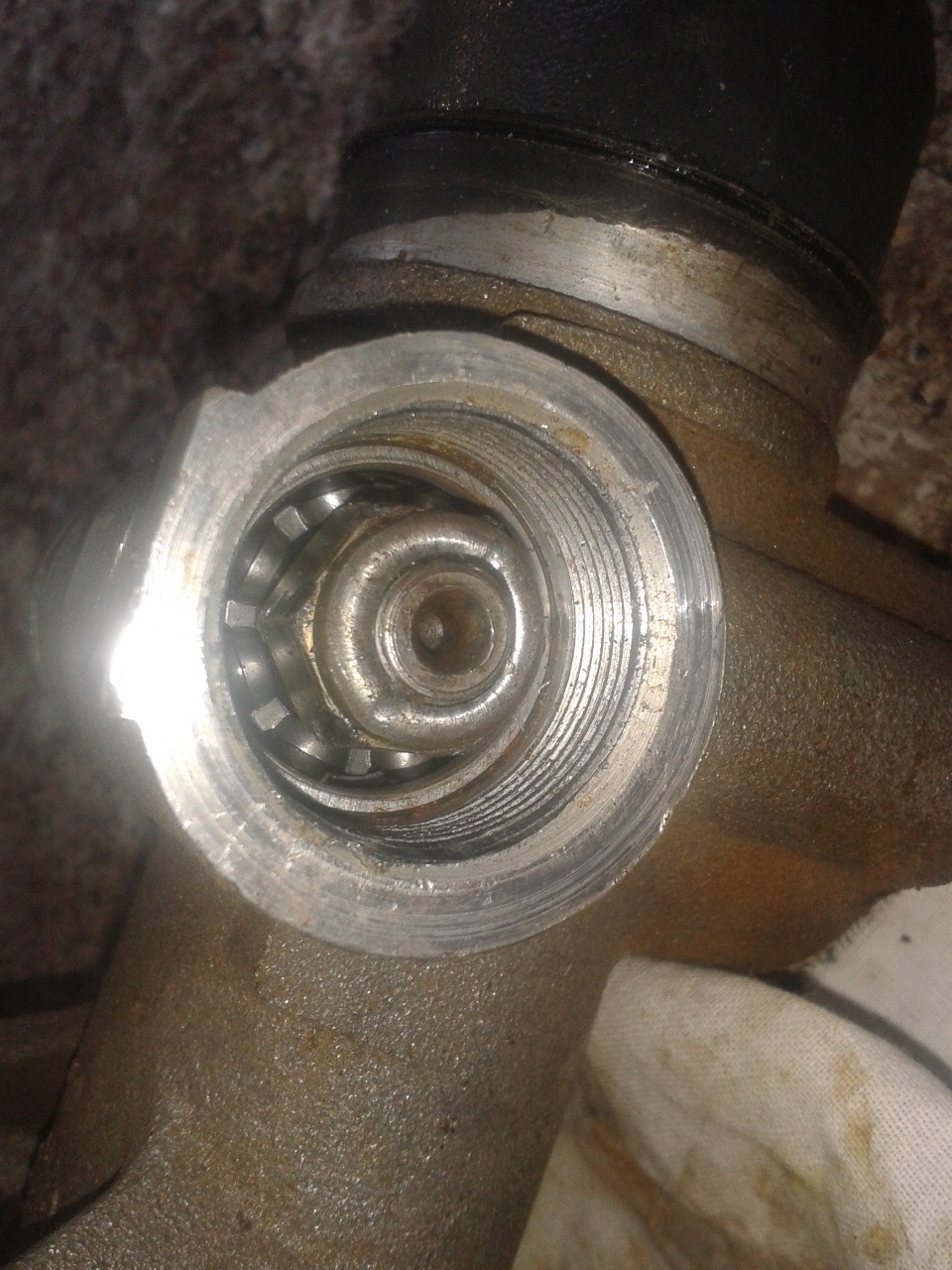 Разбор рулевой рейки (замена смазки солидол на фиол) — Москвич Святогор ...