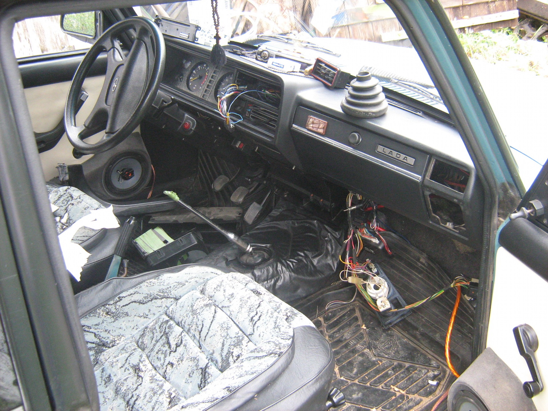 Проклейка торпеды — Lada 2107, 1,5 л, 2003 года | тюнинг | DRIVE2