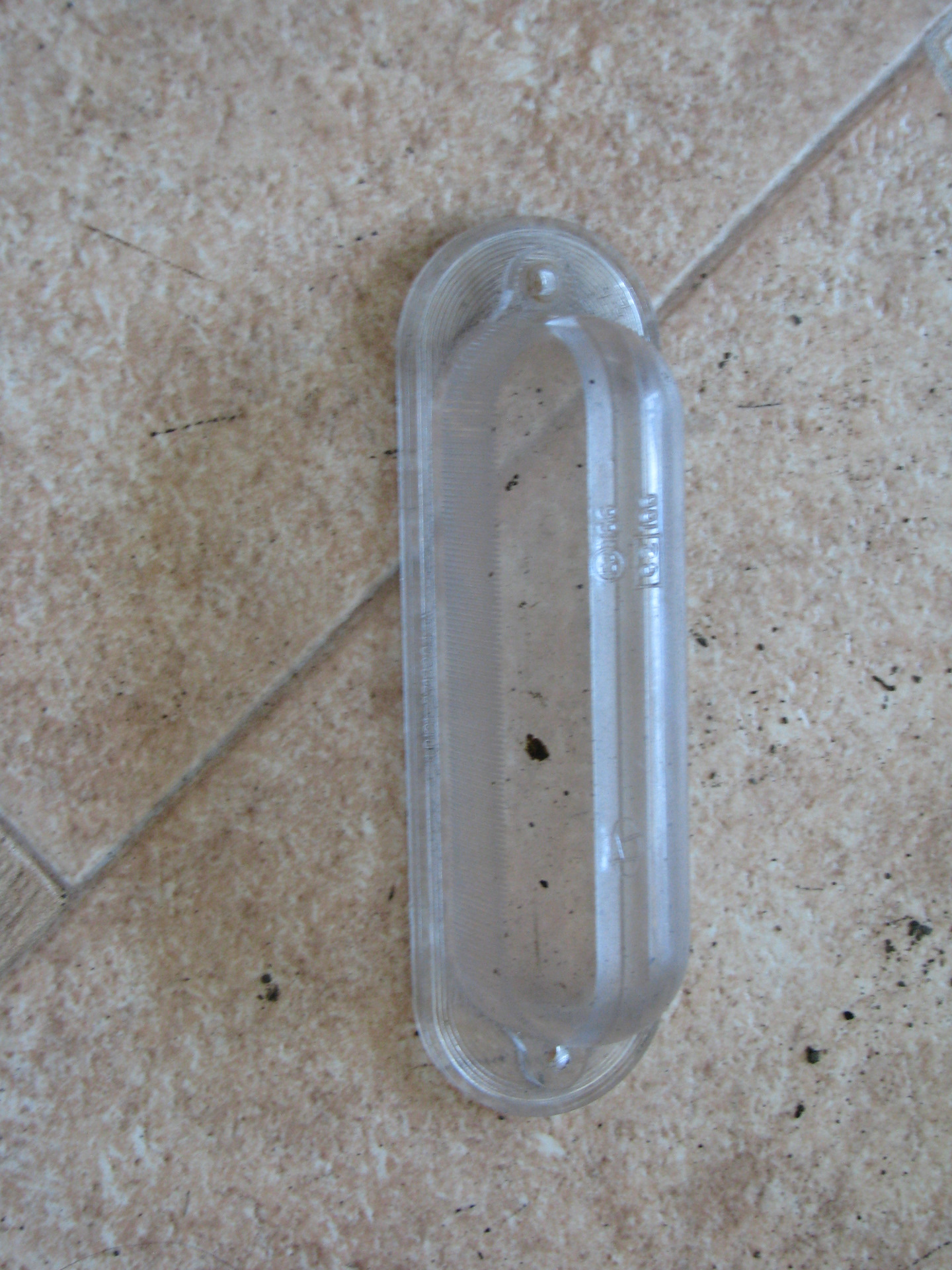 Стекло подсветки номера газ 53. Стекло фонаря подсветки номерного знака kia ceed 2008. Подсветка номера kia sportage 2. Стекло фонаря газ 24. Фонарь подсветки номера газ 24.