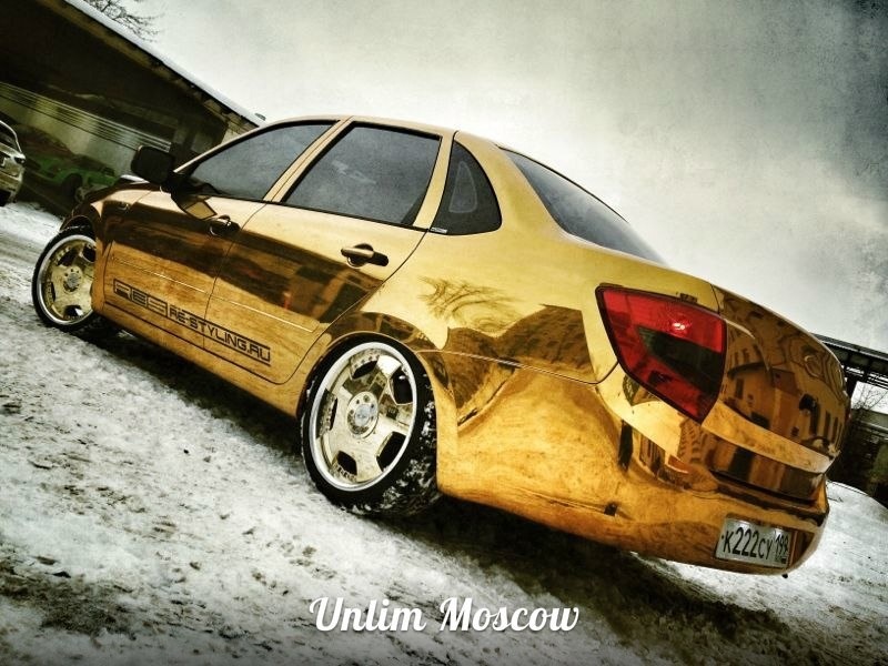 Золотая приора хэтчбек. Золотая приора хэтчбек. Голден лад. Приора 2 золотая. Золотая приора седан.