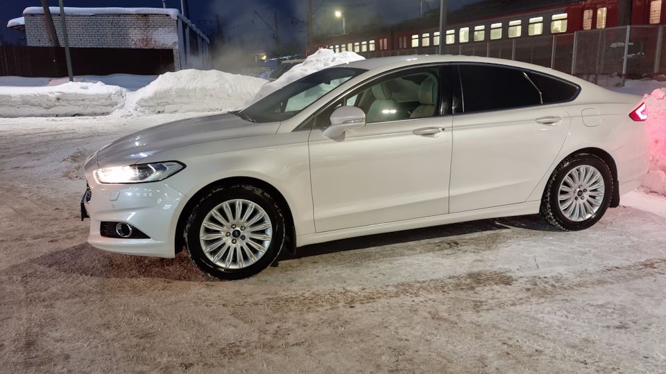 Стук сзади справа — Ford Mondeo V, 2,5 л, 2016 года | визит на сервис ...