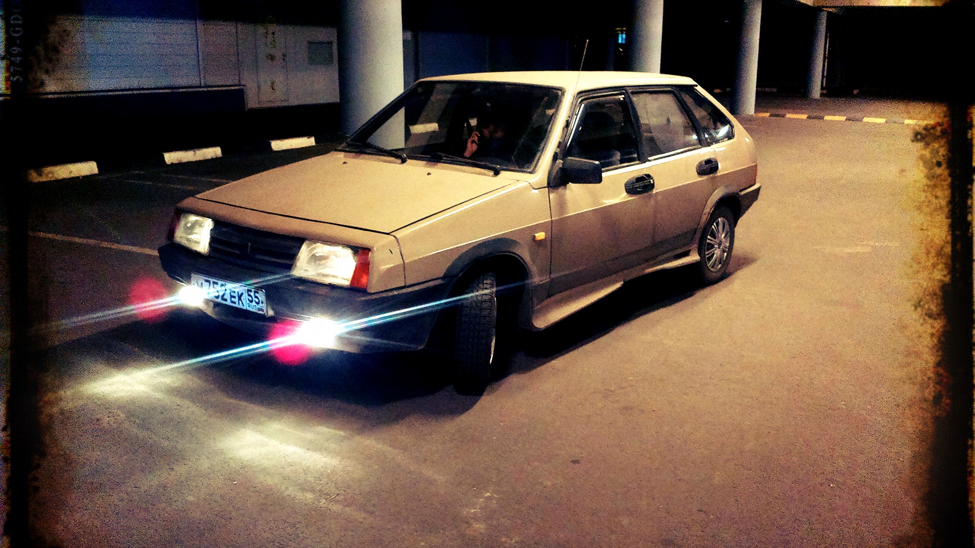 Lada 2109 1.3 бензиновый 1988 | Бежевая 