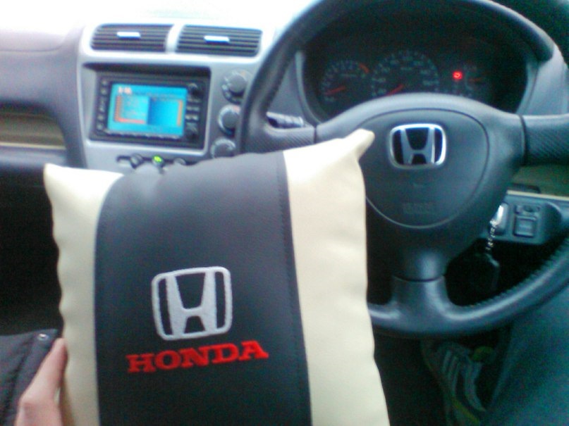 Подушка — Honda Civic Hatchback (7G), 1,7 л, 2001 года | аксессуары ...