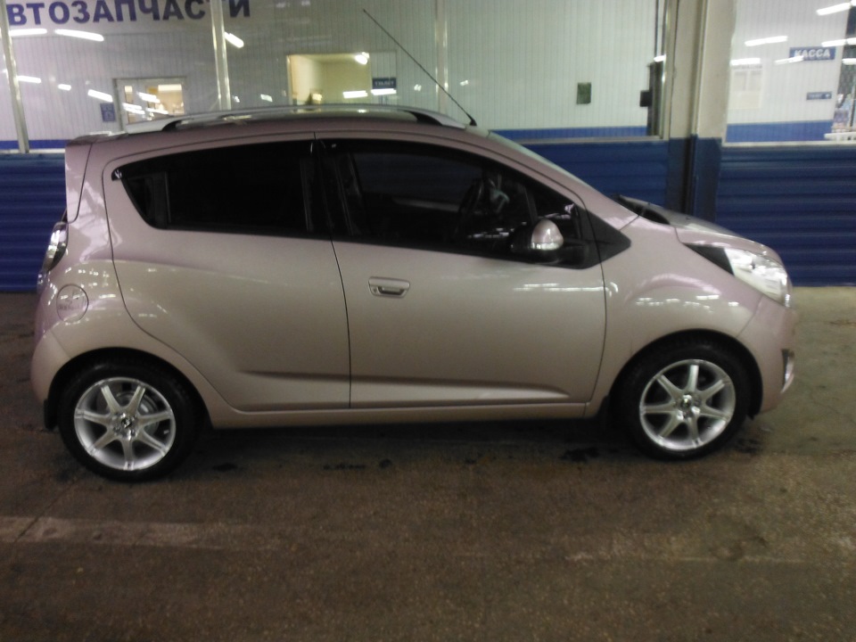 Chevrolet Spark m350