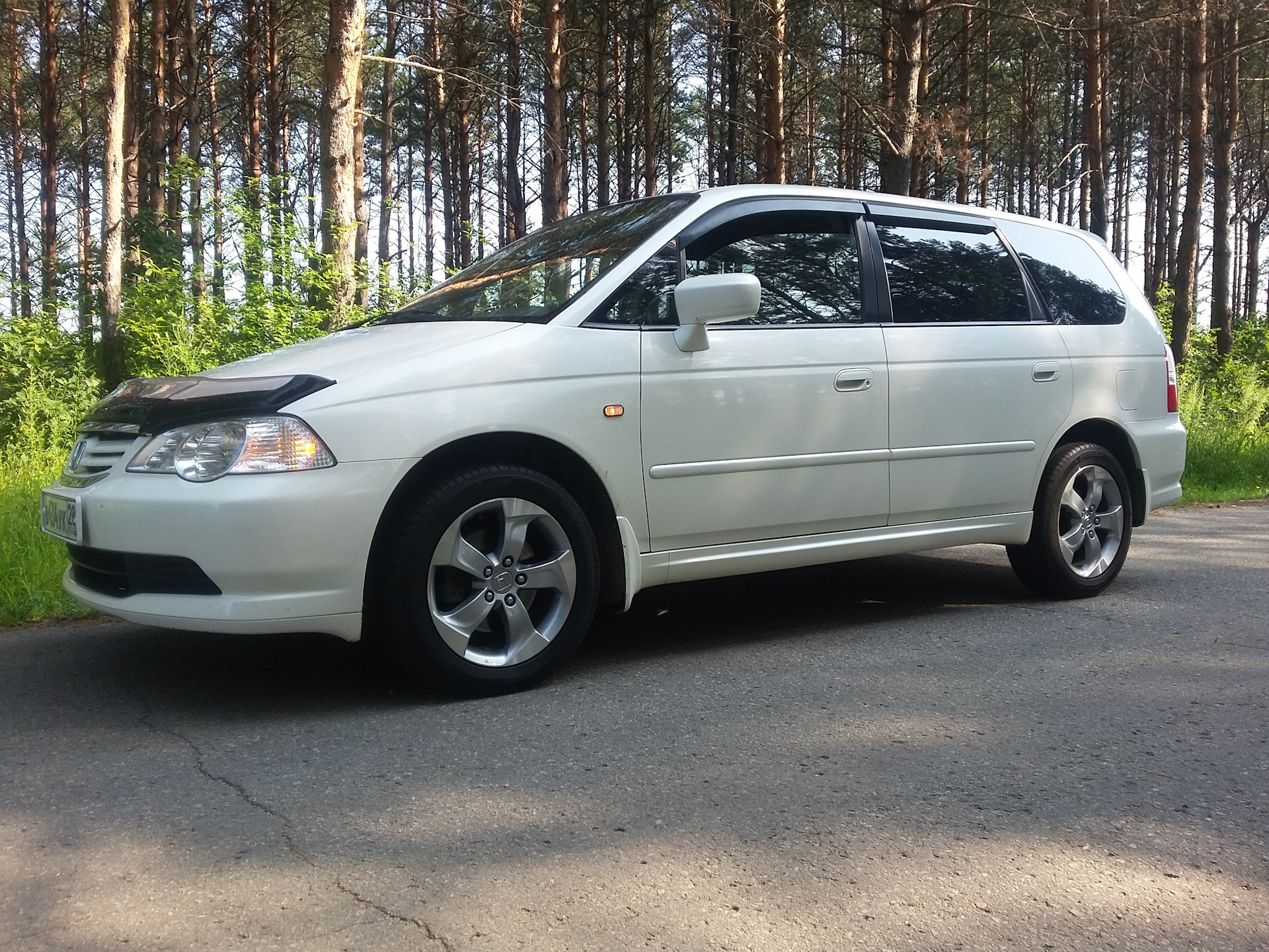 Новосибирске хонда одиссей. Honda Odyssey литье r17. Slik 17* Хонда Одиссей. Диски r17 Honda Odyssey ra. Honda Odyssey 2 r18.