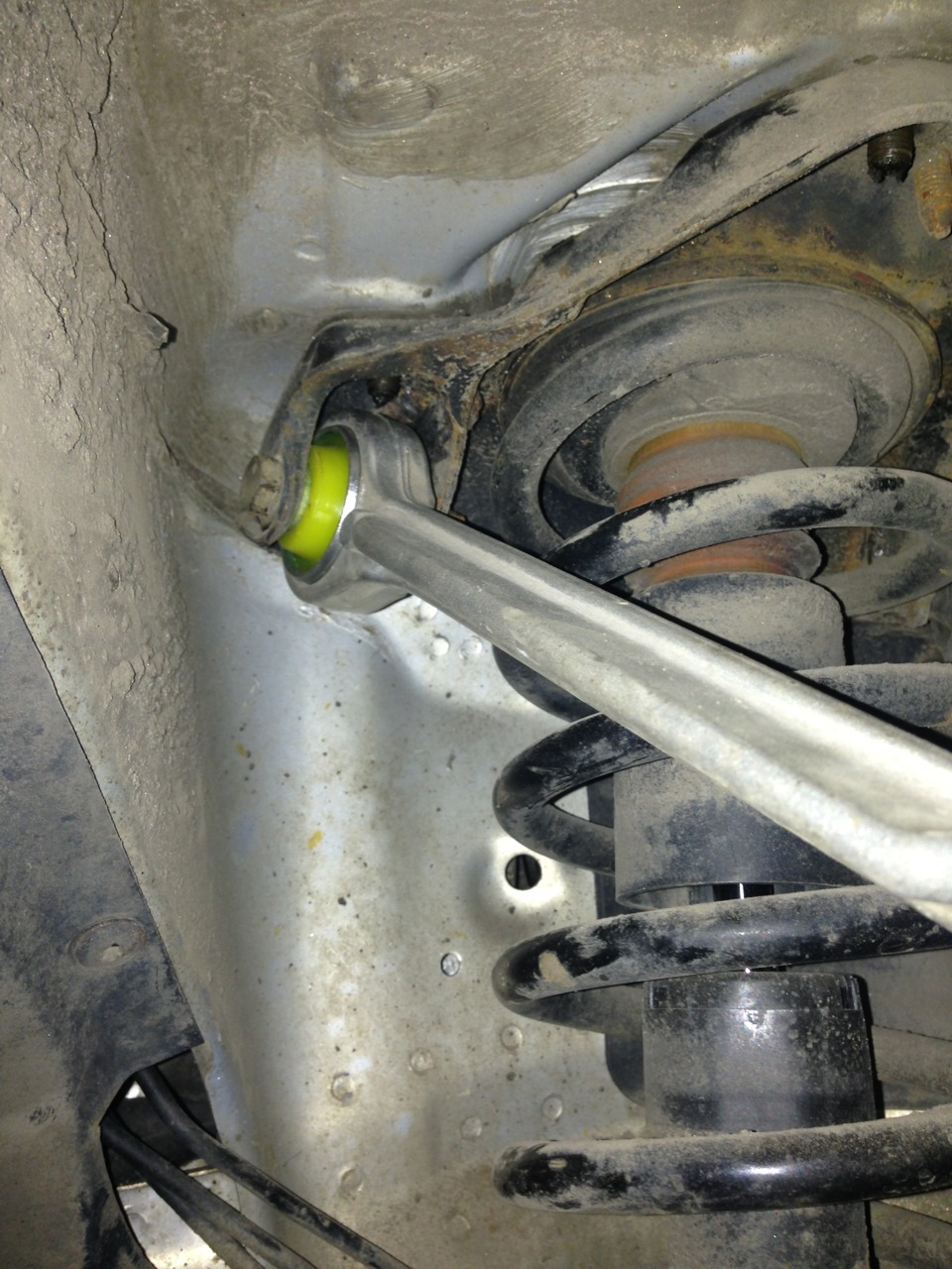 Полеуритановые сайлетблоки — Volkswagen Passat B5, 2,8 л, 1998 года ...