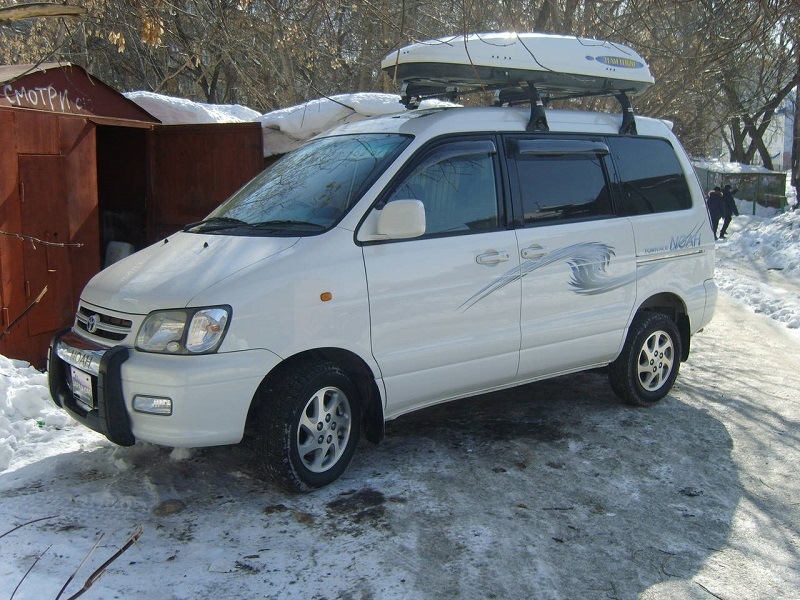 Toyota Lite Ace Noah габариты салона